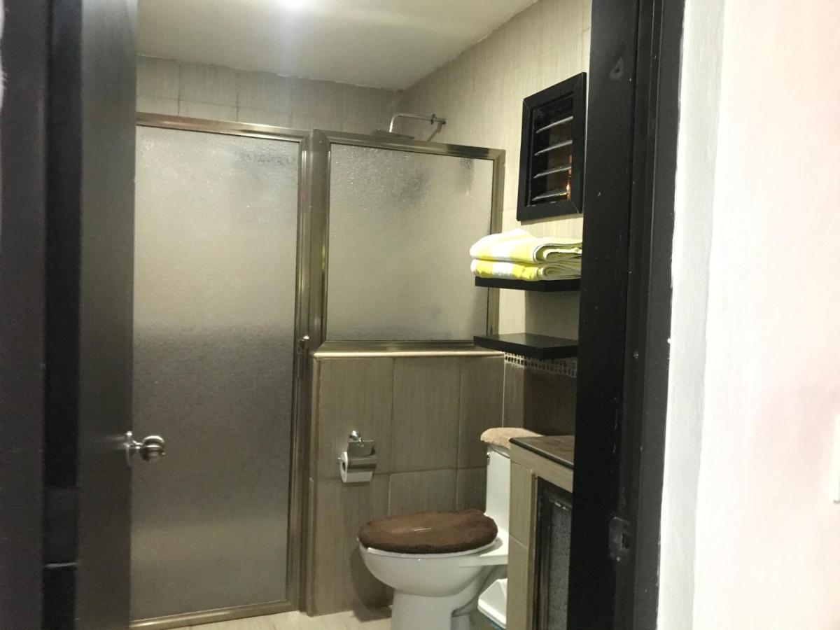 Casa Lili 2: Luxurious/Amplio/Hot Water/Economic/Wifi/Tv Apartment Valladolid  Luaran gambar