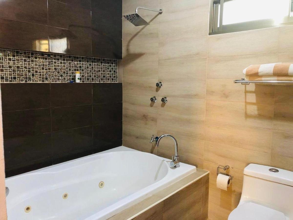 Casa Lili 2: Luxurious/Amplio/Hot Water/Economic/Wifi/Tv Apartment Valladolid  Luaran gambar